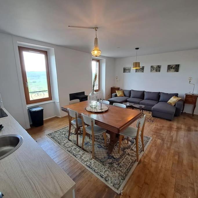Holiday home Puy Chavaroche Met Uniek Uitzicht *